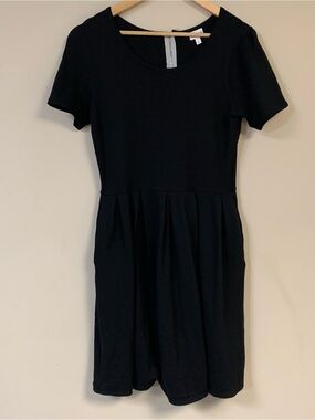 LuLaRoe Amelia Black Dress Women’s X-Large Fit & Flare Pleated Summer Classic